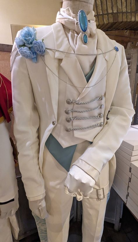 Royal Casual Outfits Men, White Outfit Male Aesthetic, White Prince Outfit Aesthetic, Fancy Man Outfit, White Butler Outfit, Guy Fancy Outfits, Winter Prince Outfit, Prince Wedding Outfit, Blue Royal Outfit Male