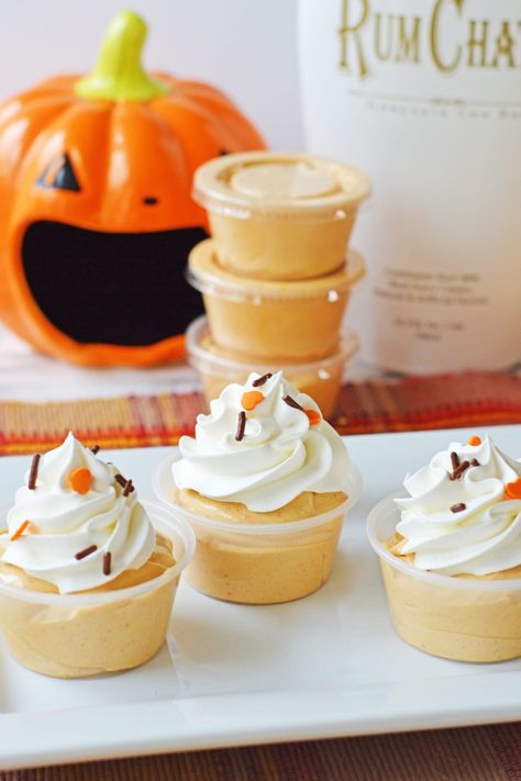 Pumpkin Pudding Shots, Pumpkin Pie Pudding Shots, Rumchata Pudding Shots, Pumpkin Pie Pudding, Jello Pudding Shots, Thanksgiving Pumpkin Pie, Dessert Shots, Pudding Shots, Pumpkin Pudding