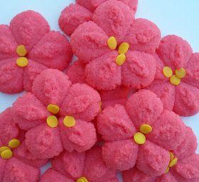 Jello Spritz Cookies, Spritz Crackers, Press Cookies, Cookie Press Recipes, Jello Cookies, Valentines Dessert, Raspberry Jello, Spritz Cookie, Cookie Brownies