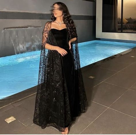 Prom Dresses With Shawl, Glitz And Glam Prom Dress, Prom Dress With Shawl, Prom Dresses Satin, Satin Evening Dress, Black Evening Dress, Satin Evening Dresses, Elegant Dresses Classy, Prom Dress Inspiration