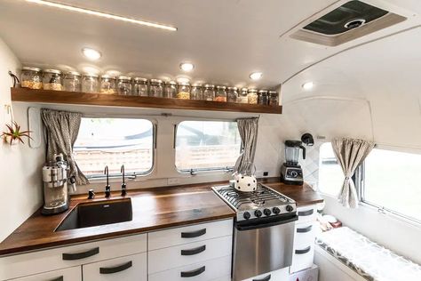 1976 31FT Sovereign For Sale in Oceanside - Airstream Marketplace Renovated Airstream, Airstream Land Yacht, Airstream Restoration, Interior Ikea, Airstream Bambi, Airstream Campers, Airstream Remodel, Airstream Trailers For Sale, Airstream Interior