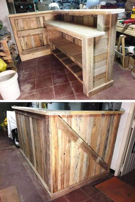 Pallet Wood Bar Ideas, Pallet Wood Coffee Bar, Pallet Coffee Bar, Wood Bar Ideas, Easy Diy Bar, Diy Bar Plans, Diy Pallet Bar, Pallet Bar Plans, Bar Plans Diy