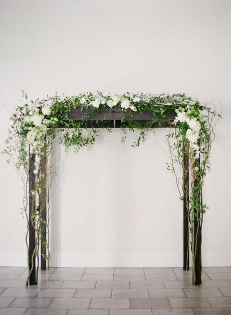 Wedding Arch Greenery, Wood Wedding Arches, Wood Arbor, Pergola Diy, Wedding Arch Flowers, Pergola Design, Wedding Arbour, Arch Flowers, Ceremony Arch