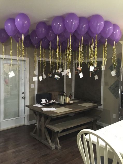 Friends Tv Show Birthday Party Theme Decorations, Friends Themed Party Decoration, Balloons With Pictures, Best Friend Birthday Surprise, Birthday Balloon Surprise, Funny Memories, Birthday Balloons Pictures, 50 Balloons, Birthday Girl Quotes