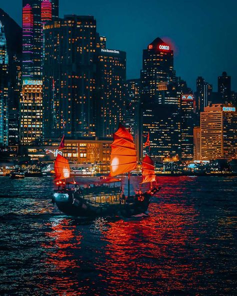 Hong Kong Junk Boat, Old Hong Kong, Kong Art, Hong Kong Photography, Junk Boat, Hong Kong Art, Nagano Japan, Old Boats, Go To Movies