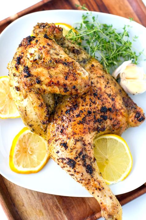 Greek-style roast chicken with lemon, garlic and herbs | Whole30, Paleo, Gluten-free, Keto | #chicken #roastchicken #roast #greekfood #greekrecipes #recipes #whole30 #paleo #keto Aip Chicken, Chicken With Lemon, Greek Foods, Roasted Garlic Chicken, Half Chicken, Lemon Garlic Chicken, Mint Salad, Yummy Meals, Code Red