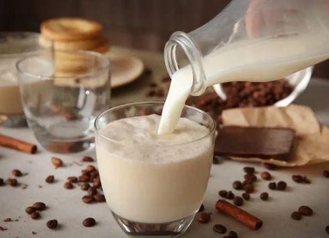 Italian Sweet Cream Coffee Creamer Recipe, Italian Sweet Cream Coffee Creamer, Sweet Cream Coffee Creamer Recipe, Cinnamon Coffee Creamer, Sweet Cream Coffee Creamer, Mocha Creamer, Homemade Coffee Creamer Recipe, Corner Coffee, Flavored Coffee Creamer