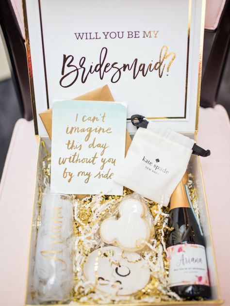 How to Create an Elegant and Fun Bridesmaid Proposal Box #disneywedding #bridesmaids Bridesmaid Invitation Box, Disney Bridesmaids, Disney Wedding Gifts, Disney Bride, Asking Bridesmaids, Bridesmaid Boxes, Bridesmaid Invitation, Budget Ideas, Best Friend Wedding