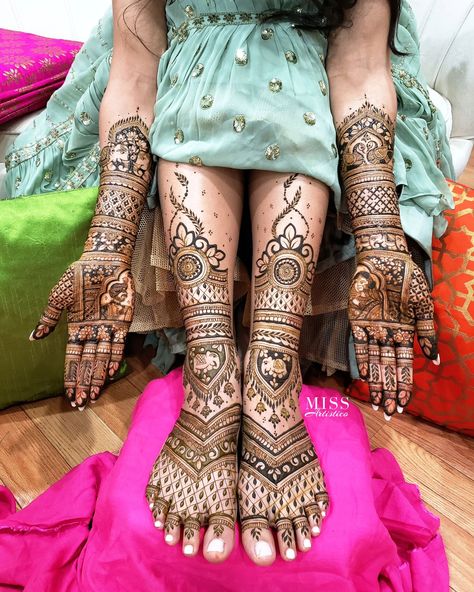 Peacock And Elephant Mehndi Designs, Leg Mehandi, Leg Mehendi, Legs Mehndi, Leg Mehndi, Mehndi Designs Bridal Hands, Legs Mehndi Design, Bridal Mehendi, Latest Bridal Mehndi Designs