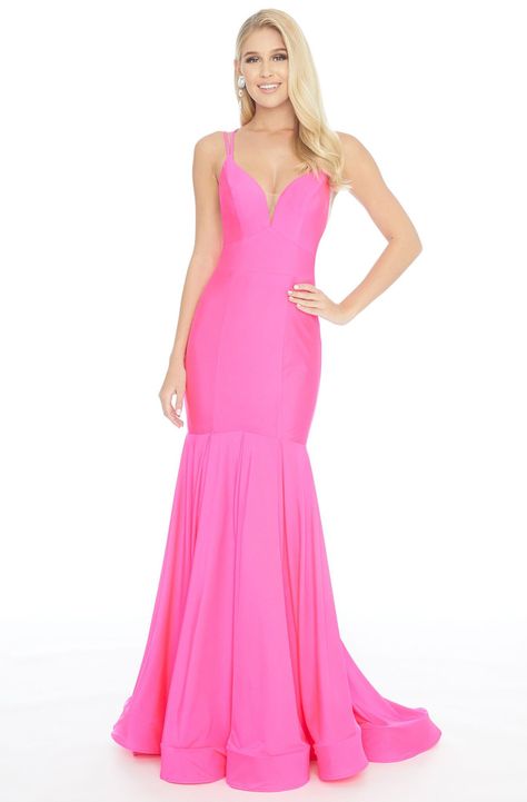 Pink Formal Dresses Long, Pink Maxi Dress Outfit, Rosa Shocking, Evening Dress Collection, Maxi Dress Outfit, Pink Formal Dresses, Halter Gown, Knot Dress, Long Evening Gowns