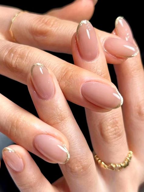 Instantly Upgrade Your Look with 24pcs Short Square Nude French Golden Edge Glitter Fake Nail & 1pc Nail File & 1sheet Tape | SHEIN USA Gold And Nude Nail Designs, Rose French Tip Nails, Golden Nail Designs, Mummy Nails, Golden Nails Designs, Golden Nail Art, Almond Acrylic Nails Designs, Glitter French Manicure, Golden Nails