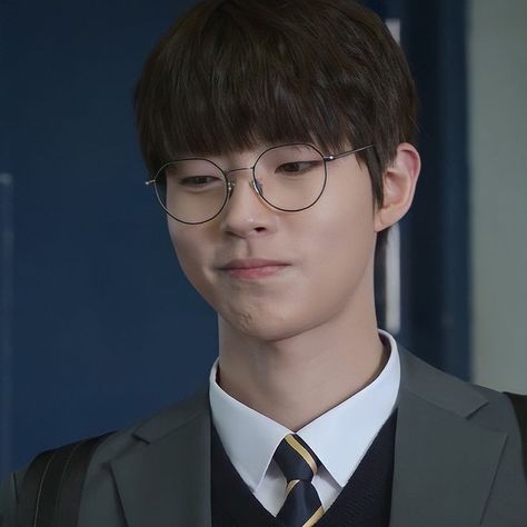 Hwang In Yeop Sound Of Magic, Na Il Dung The Sound Of Magic, Hwang In Your Icon, Hwang Inyeop Sound Of Magic, K Drama Boys, K Drama Icons, Hwang Inyeop Icons, Park Hyungsik Cute, Kdrama Oppa