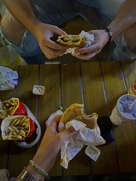 Mcdonalds Date Aesthetic, Mcdo Date, Mcdonalds Date, Eating Mcdonalds, Mcdonalds Aesthetic, Teenage Love, Lunch Date, Poetry Inspiration, Drive Thru