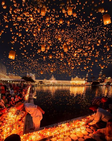 Wonderlust, nadar con tiburones, mar, aventura, viaje, océano, verano, amigos, Hawai, Bali, montaña, selva, jungla, fog, recuerdo, ideas, intagram, Luces, lámparas, India Flying Lanterns, Golden Temple, Lantern Festival, Bucket Lists, Dream Travel Destinations, Amritsar, Summer Bucket, Festival Lights, Alam Semula Jadi