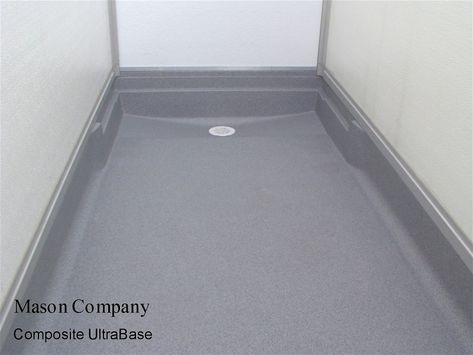 UltraBase Kennels - Midmark Corporation Kennel Flooring Ideas, Dog Hotel Design, Commercial Dog Kennel Ideas, Dog Breeders Kennels, Animals Sanctuary, Kennel Business, Dog Kennel Flooring, Dog Kennel And Run, Elevated Floor