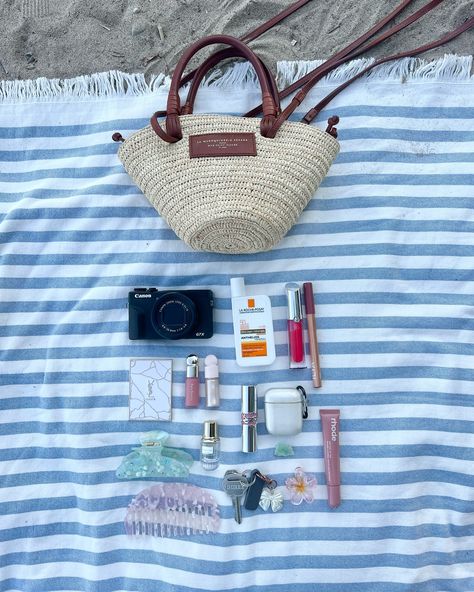 Summer preview 🌞🌊🫐🍓 . pinterest aesthetic, summer fashion, summer vibes, preppy girl, toronto, outfit inspo, summer mood Hawaii Essentials, Toronto Outfit, Summer Holiday Aesthetic, Aesthetic Summer Fashion, Travel Bag Essentials, East Coast Road Trip, Purse Essentials, Random Aesthetic, Fajardo