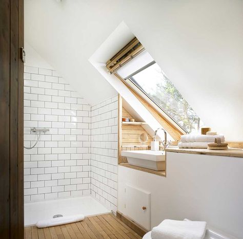 Irish Cottage Renovation, Loft Ensuite, Attic Bathroom Ideas, Small Attic Bathroom, Loft Bathroom, Attic Bathroom, Irish Cottage, Cottage Renovation, Cottage Bathroom