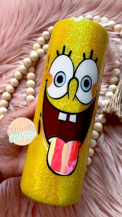 Spongebob Tumbler, Diy Glitter Tumbler, Tumbler Cups Personalized, Fancy Cup, Bling Crafts, Diy Glitter, Glitter Tumbler Cups, Custom Tumbler Cups, Tumbler Cups Diy