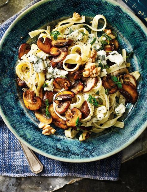 Mushroom Tagliatelle, Sweet Potato Gnocchi, Blue Cheese, Veggie Recipes, Savoury Food, Tasty Dishes, Thyme, Pasta Dishes, Lasagna