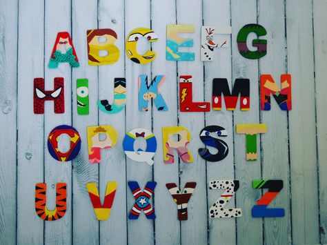 Disney Character Letters, Disney Painted Letters, Disneyland Nursery, Disney Characters Letters, Wooden Letter Painting Ideas, Disney Nursery Decor, Wooden Letter Ideas, Spiderman Toddler, Letters Decor