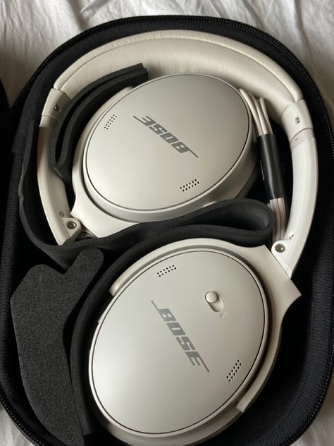 Bose Quietcomfort 45, Gym Headphones, Comfortable Headphones, Bose Headphones, Cute Headphones, Bose Quietcomfort, Wireless Noise Cancelling Headphones, White Headphones, Headphones With Microphone