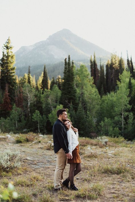 Engagement Pose, Salt Lake City Wedding, Utah Wedding Photography, Engagement Inspo, Photo Boards, Engagement Poses, Engagement Outfits, Utah Wedding, Engagement Photo Inspiration