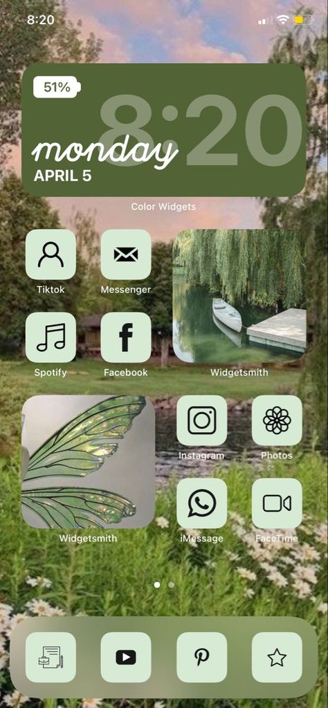 Green Aesthetic Iphone Wallpaper, Green Aesthetic Iphone, Homescreen Inspiration, Icons Phone, Android Aesthetic, Phone Apps Iphone, Color Widgets, Phone Layouts, Wallpaper Ios