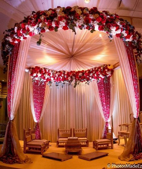 Photo From elegant wedding decor - By Daffodils Event Organizer Hindu Wedding Decorations, Indian Wedding Decorations Receptions, Mandap Design, Decoration Buffet, Cheap Wedding Decorations, Wedding Hall Decorations, Wedding Background Decoration, Wedding Entrance Decor, Wedding Planning Decor