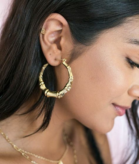 Gold Bamboo Earrings, Boss Fashion, Earrings Outfit, Bamboo Hoop Earrings, Bamboo Earrings, Bamboo Design, Earring Collection, Hoops Earrings, Large Hoop Earrings