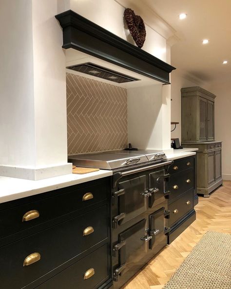 Blackstone Kitchens on Instagram: “Not all properties have existing chimney breasts to house a range cooker. We can combat that by building and installing a false chimney…” Range In Chimney Breast, Range Cooker In Chimney Breast, Range Cooker In Chimney, Kitchen Chimney Breast, Cooker In Chimney, Cooker In Chimney Breast, Everhot Cooker, Kitchen Hearth, Hale House