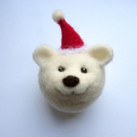 Felted Polar Bear, Polar Bear Christmas Tree, Owl Christmas Tree, Bear Christmas Tree, Felting Inspiration, Needle Felted Ornaments, Felted Christmas, Bear Felt, Polar Bear Christmas