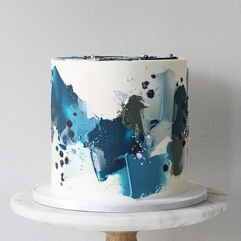 Abstract Cake Decorating, Cake Decor For Men, Simple Round Birthday Cake, 90th Birthday Cakes For Men, Abstract Cake Design, Abstract Cake, Icing Cake Design, Brushstroke Cake, Men Cakes