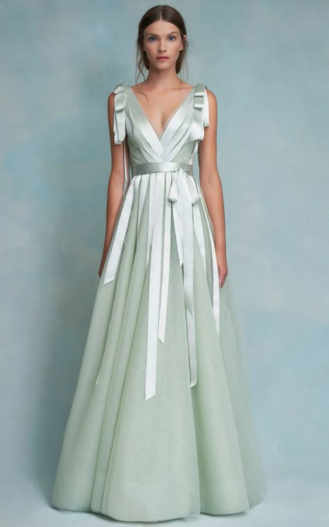 Women's Jenny Packham Resort 2023 Collection | Moda Operandi Jenny Packham Dresses, Maid Of Honour Dresses, Tulle Gown, Jenny Packham, Beautiful Gowns, Vestidos De Noche, Long Dresses, Dream Dress, Moda Operandi