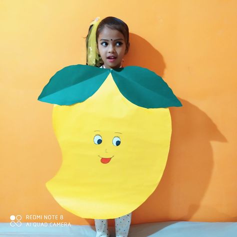 Simple fancy dress Vegetable Fancy Dress For Kids, Fruits Fancy Dress For Kids, Color Red Activities, Fruit Fancy Dress, Watermelon Costume, Vegetable Costumes, Fancy Dress Ideas, Village Drawing, Competitions For Kids