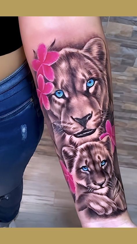 Animal Pfp Aesthetic, Animal Pfp Funny, Animal Wallpaper Aesthetic, Lioness And Cub Tattoo, Aurora Tattoo, Animal Character Design, Female Lion Tattoo, Boss Tattoo, Portrait Tattoo Sleeve