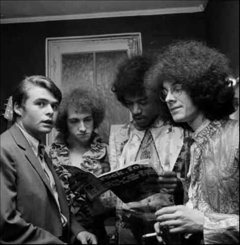 Mitch Mitchell, Noel Redding, Jimi Hendrix Experience, J P, White Boys, Hendrix, Classic Rock, Guitarist, Olympia