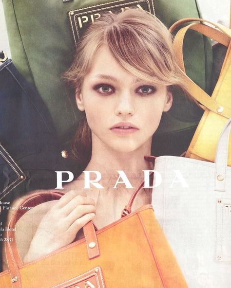 Prada Campaign, Sasha Pivovarova, Gemma Ward, Campaign Fashion, Cheap Designer Handbags, Handbag Outlet, Fashion Advertising, Prada Handbags, Dope Outfits