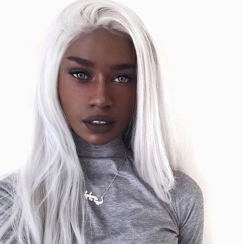 Embedded image Long White Hair, African Beauty, Instagram Foto, White Hair, Black Is Beautiful, Hair Goals, Dyed Hair, Cute Hairstyles, Girl Hairstyles