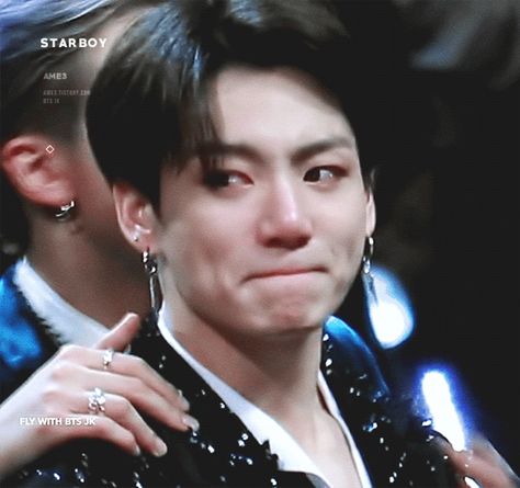 Jungkook Crying Gif, Jungkook Crying, Mma 2019, Jungkook Gif, Crying Gif, Bts Cry, Forever And Ever, My Logo