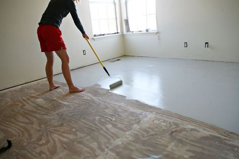 great idea for sub-flooring between ripping up carpet, and affording wood flooring #diy #home #floor Diy Epoxy Floor, Ripping Up Carpet, Stenciled Floors, Flooring Diy, Diy Wood Floors, Painted Wood Floors, Hacks Ikea, Plywood Floor, Plywood Flooring