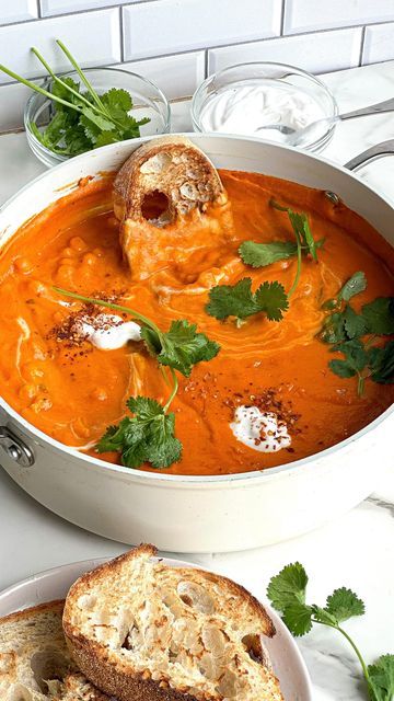 Sweet Potato And Capsicum Soup, Capsicum Soup, Spicy Sweet Potato Soup, Spicy Vegetable Soup, Thai Red Curry Paste, Roast In The Oven, Roasted Capsicum, Plant Based Cookbook, Cooking Sweet Potatoes