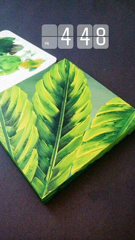 Simple leaf 🍃  painting 🎨 Acrylic painting🎨on wooden panel. Tropical Painting Acrylic Canvases, Simple Leaf Painting, Painting Leaves Acrylic, Leaf Painting Acrylic, Acrylic Beginner, Painted Wood Fence, Emus Art, Painted Fence, Leaf Paintings