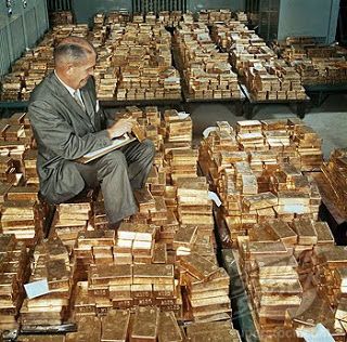 fort knox gold - Google Search Gold Reserve, Gold Bullion Bars, Logam Mulia, Fort Knox, Bar Poster, Money Stacks, Gold Bars, Gold Money, Devi Durga