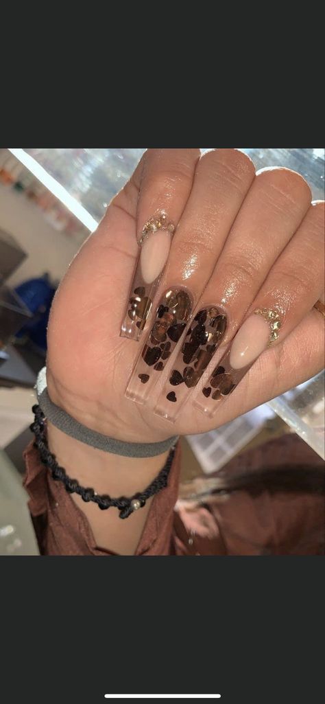 Valentines Day Nails, Heart Nail Designs, Sunflower Nails, Cute Acrylic Nail Designs, Valentine Chocolate, Ice And Spice, Chocolate Hearts, Brown Nails, Yellow Nails