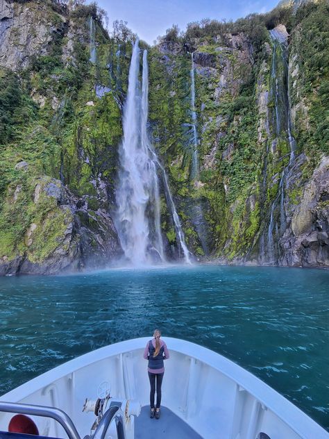 Milford Sounds Nz, Milford Sound Photography, New Zealand Milford Sound, Te Anau New Zealand, Milford Sound New Zealand, Fiordland National Park, Enchanting Places, Te Anau, Grad Trip