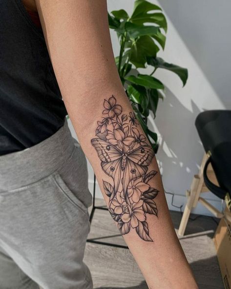 Violet Flower With Butterfly Tattoo Female Forearm Tattoo Ideas Half Sleeves, Violet Flower Tattoo, Violet Flower Tattoos, Plant Tattoos, Violet Tattoo, Inner Arm Tattoos, Flower Tattoo Ideas, Inner Forearm Tattoo, Tattoos For Women Half Sleeve