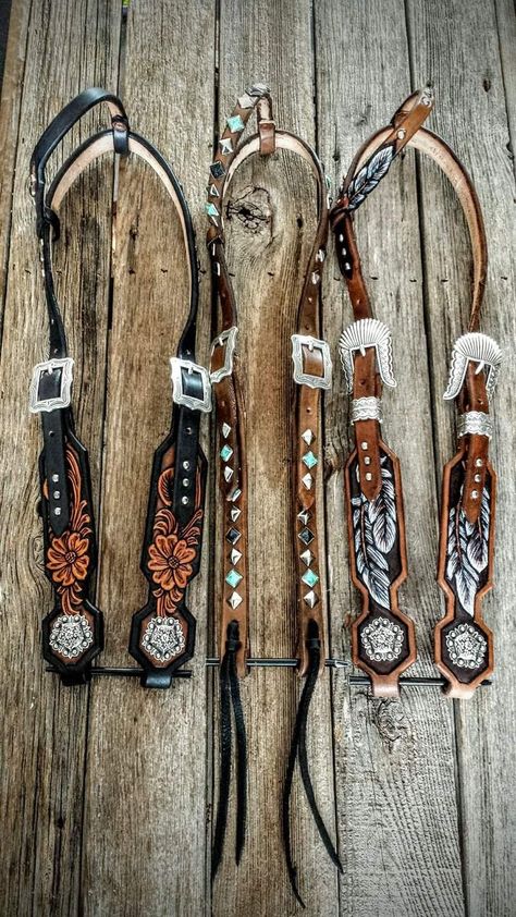 Horse Bridals Tack, Western Horse Bridle, Tack Sets Western, Cute Horse Tack, Bridles For Horses, Western Horse Tack Turquoise, Horse Tack Western, Western Riding Tack, Western Tack Sets