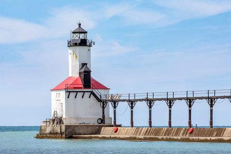 15 Best Things To Do In Michigan City IN You Shouldn't Miss - Midwest Explored Michigan City Indiana Things To Do, Things To Do In Michigan, Michigan City Indiana, Michigan City, Washington Park, Girls Getaway, Memorial Park, Contemporary Photography, Lake Michigan