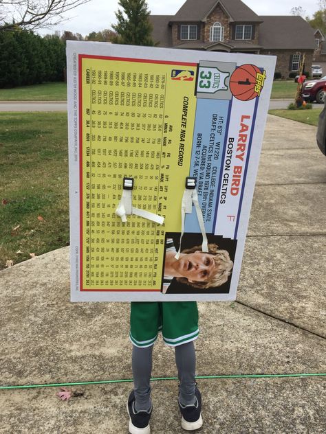 Basketball Card Halloween Costume, Baseball Card Costume Diy, Baseball Card Halloween Costume, Baseball Card Costume, Halloween Costume Hacks, Card Halloween Costume, Cardboard Costumes, Baseball Costumes, Card Costume