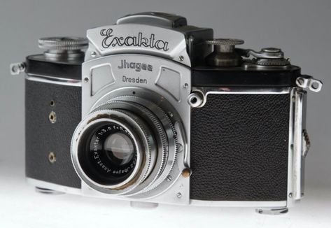 Reflex Camera, Shoot Film, East Germany, Slr Camera, Film Camera, Camera Photography, Film Photography, Cameras, Lenses